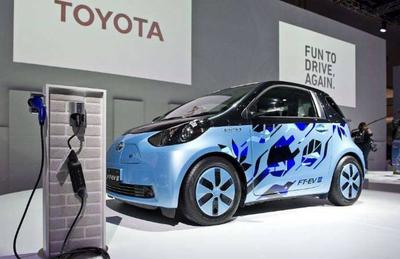 新能源車積分比例突破5.7%，我國(guó)汽車產(chǎn)業(yè)轉(zhuǎn)型加速